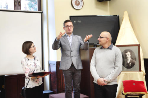 wykład poświęcony Olgierdowi B. Chołodeckiemu w Domu Kulturze w PZG Oddział Małopolski przy ul. Św. Jana 18 w Krakowie